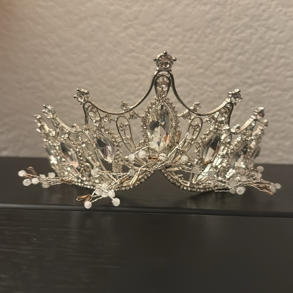 Tiara